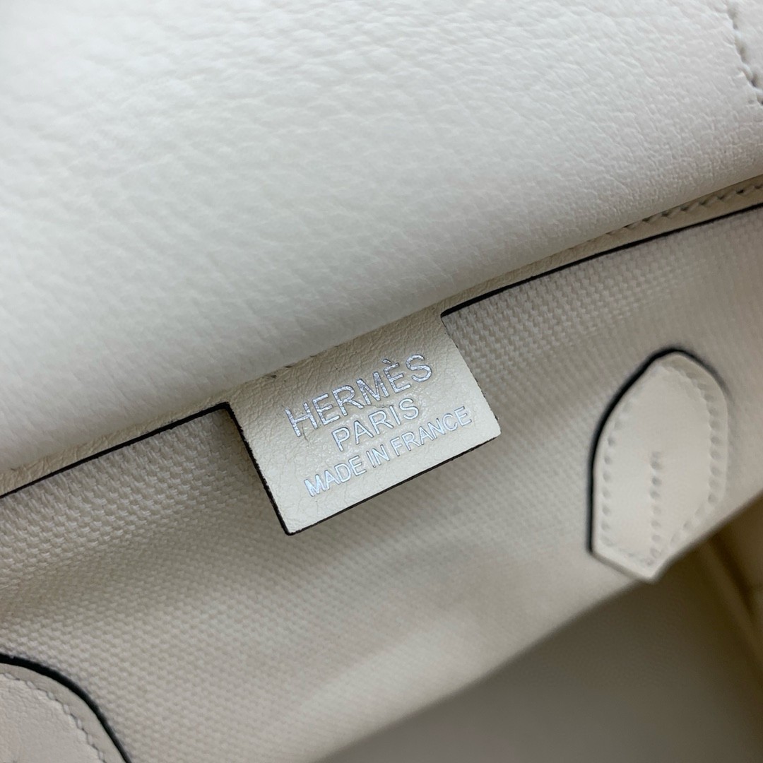 H**mes cargo birkin 35cm limited-edition bag in white canvas