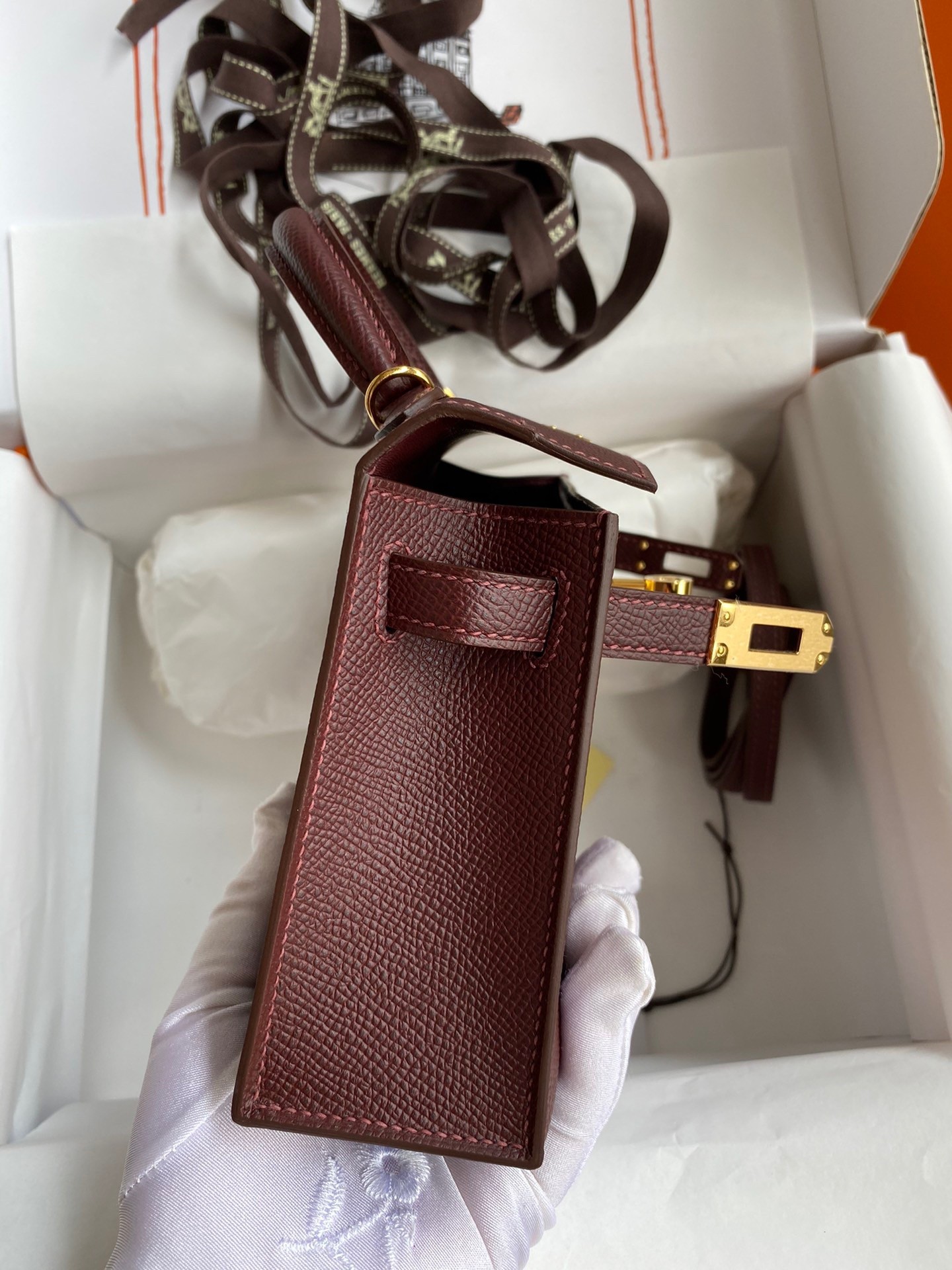 H**mes kelly mini ii sellier handmade bag in bordeaux epsom calfskin