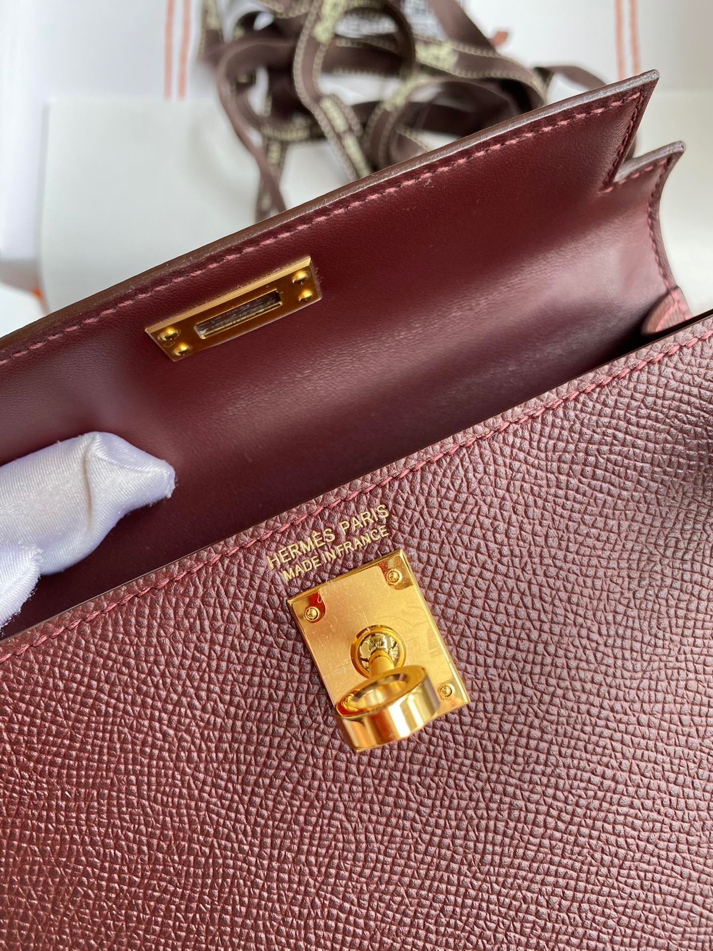 H**mes kelly mini ii sellier handmade bag in bordeaux epsom calfskin