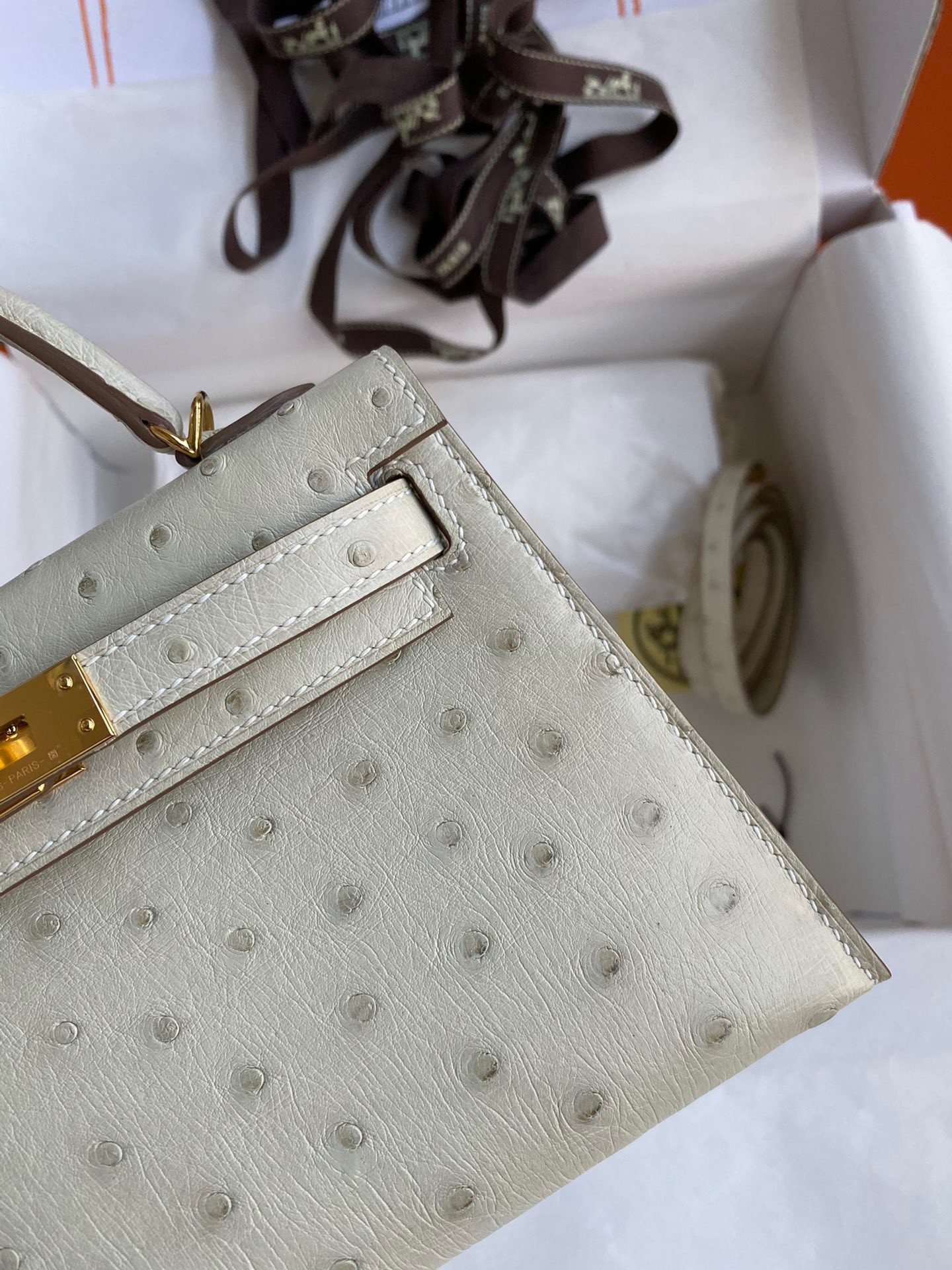 H**mes kelly mini ii sellier handmade bag in beton ostrich leather