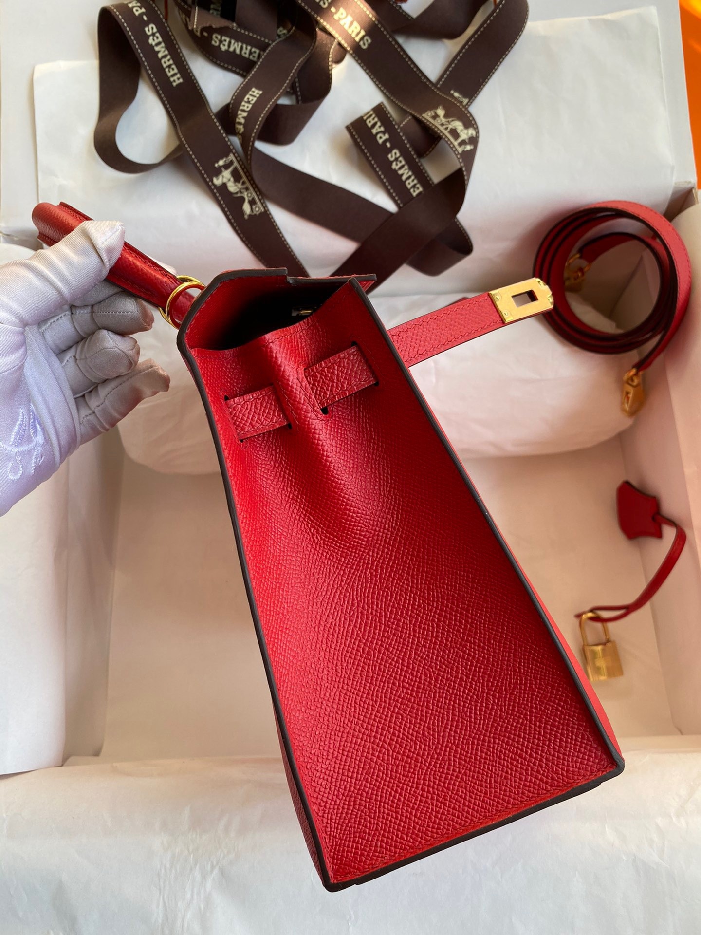 H**mes kelly sellier 25 handmade bag in red epsom calfskin