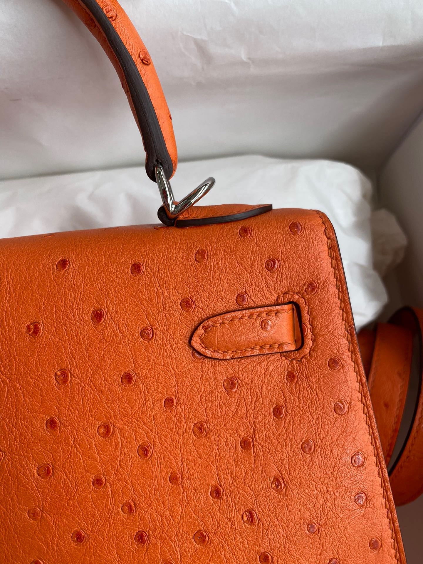 H**mes kelly sellier 25 handmade bag in orange ostrich leather