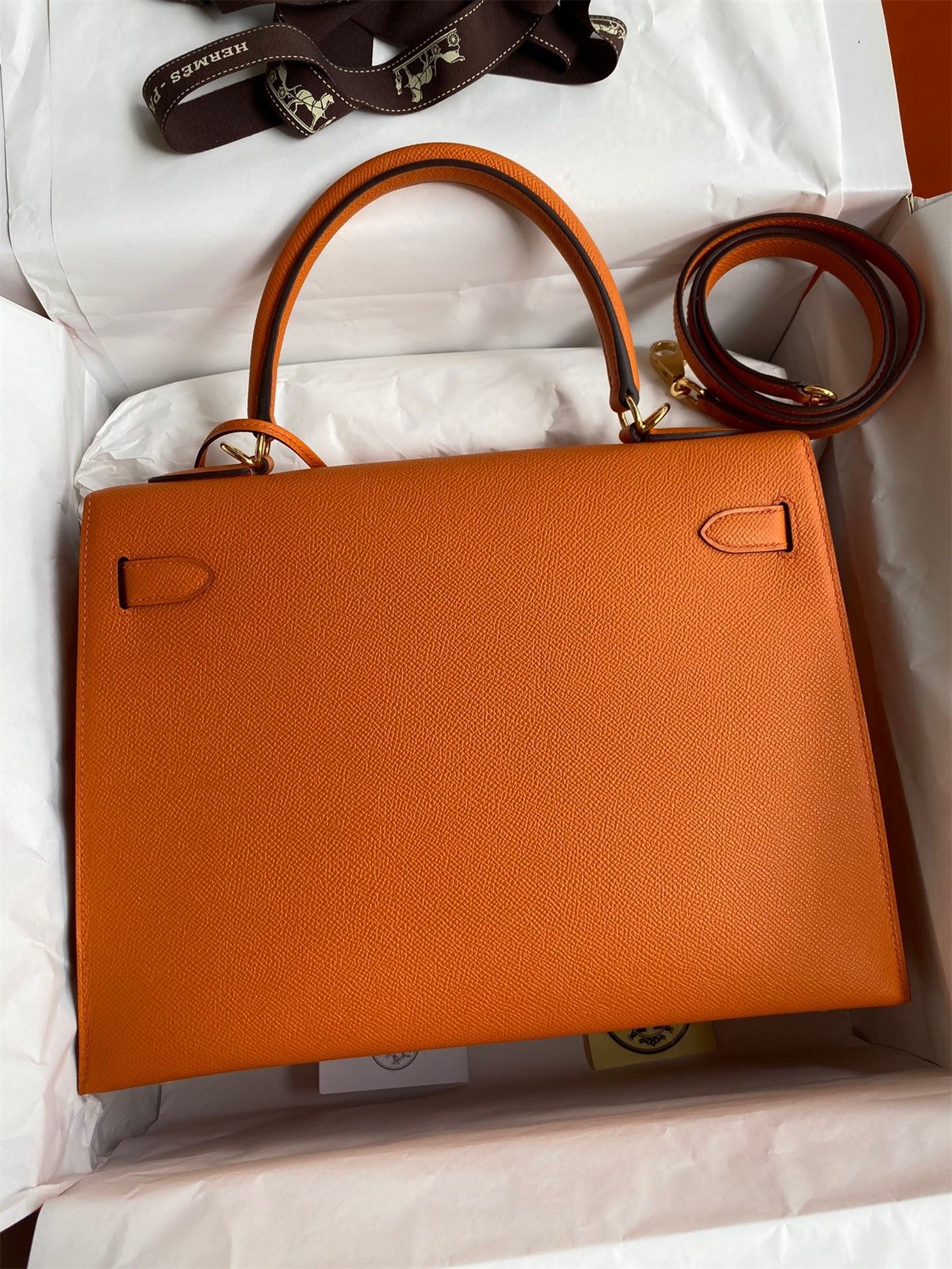 H**mes kelly sellier 32 handmade bag in orange epsom calfskin