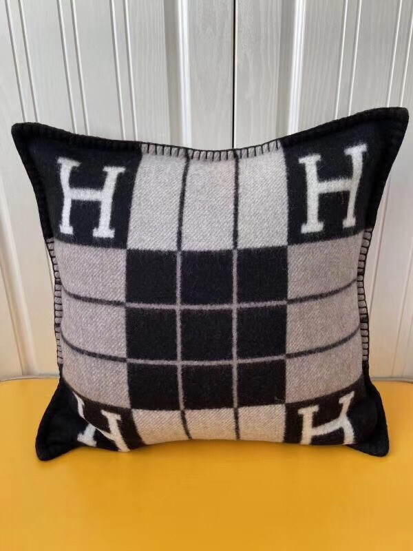 H**mes black small avalon iii pillow