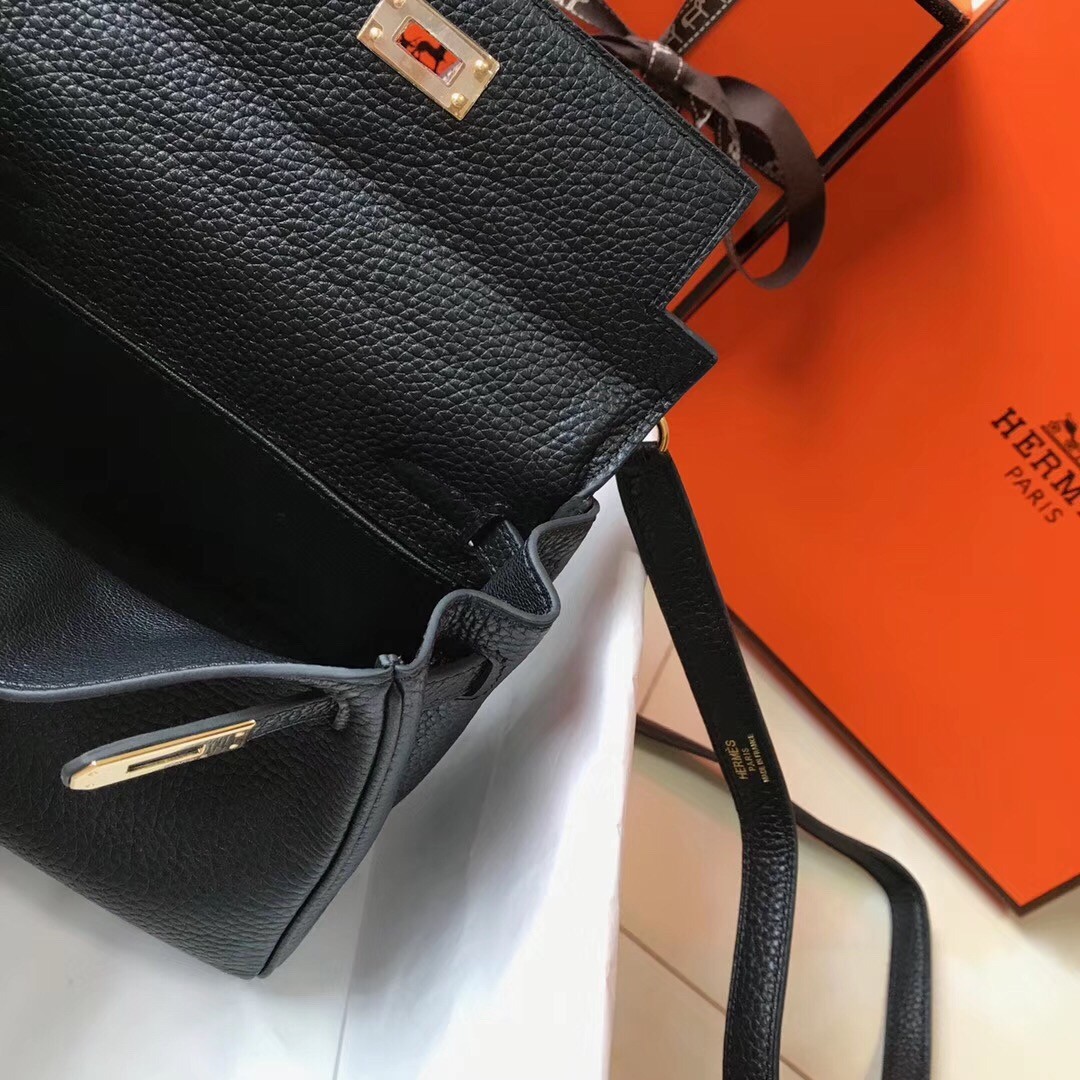 H**mes mini kelly 20cm bag in black clemence leather