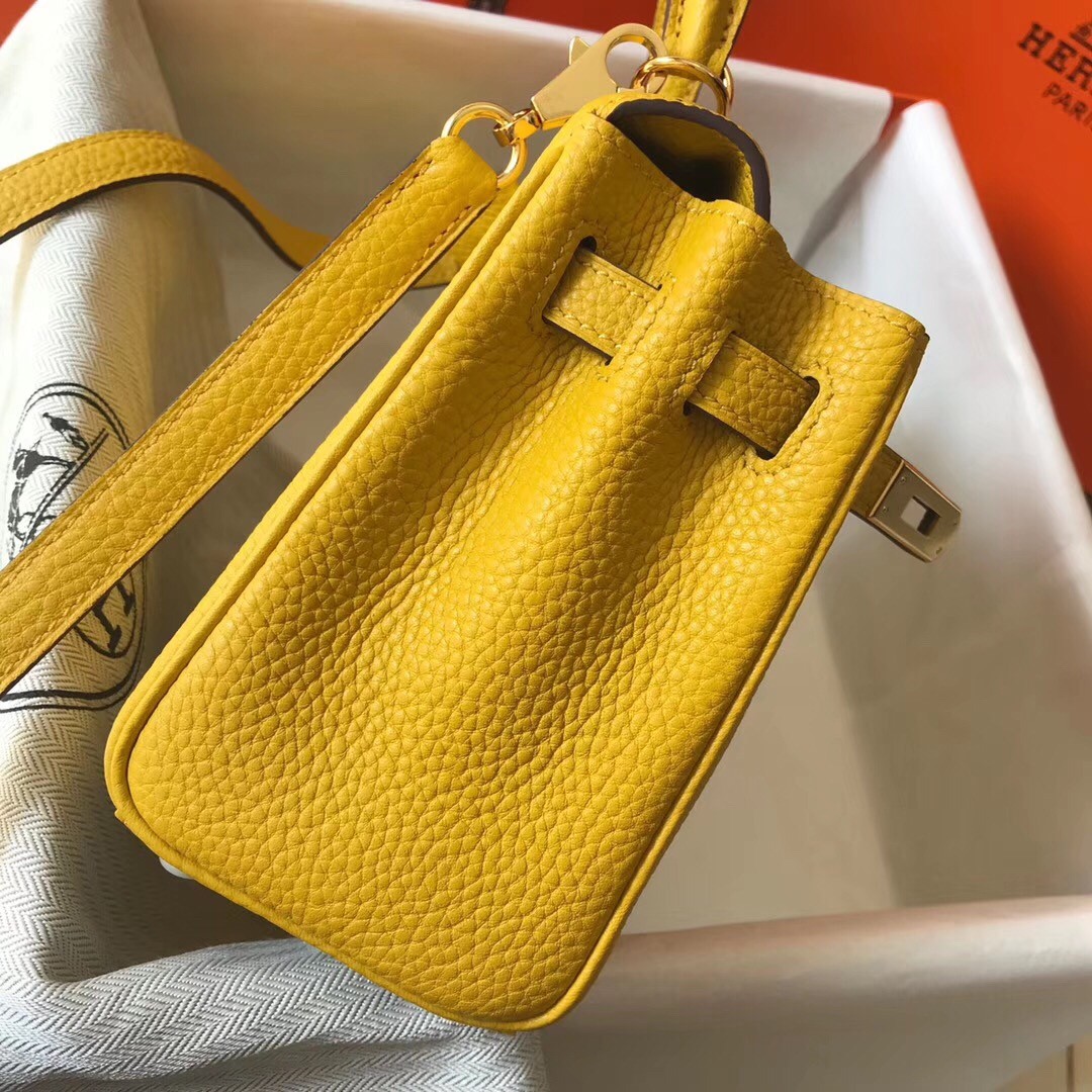 H**mes mini kelly 20cm bag in yellow clemence leather