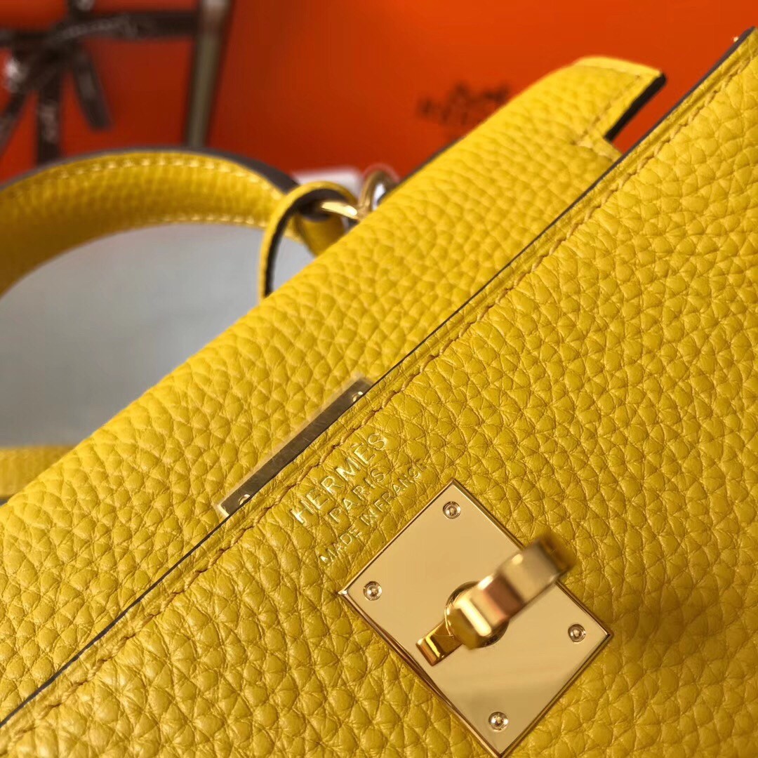H**mes mini kelly 20cm bag in yellow clemence leather