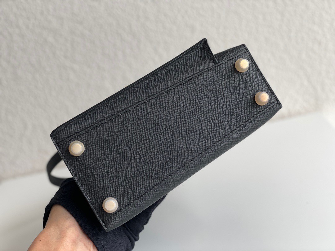 H**mes kelly en desordre 20 handmade bag in black epsom calfskin