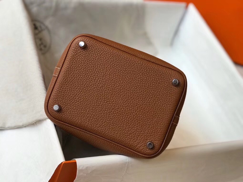 H**mes picotin lock 18 bag in gold clemence leather