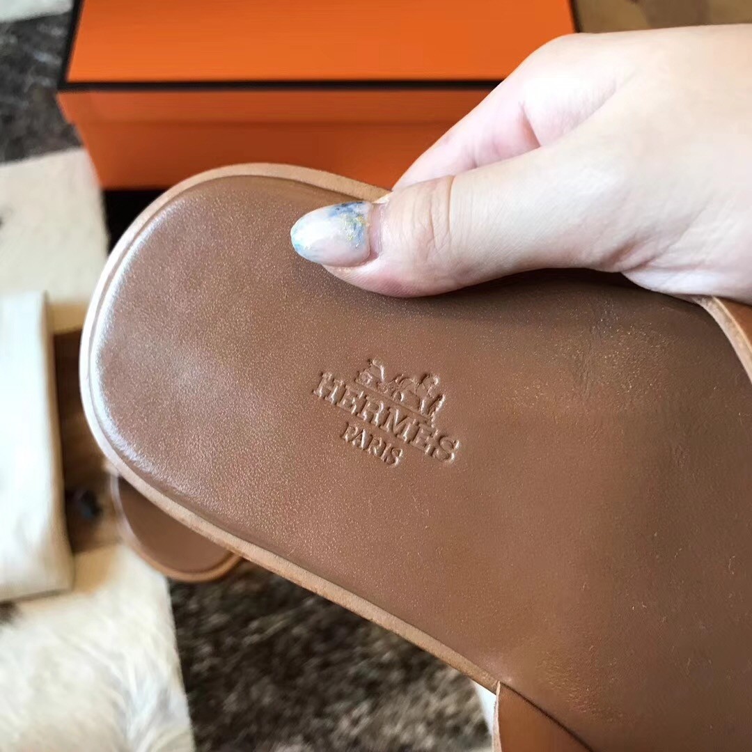 H**mes izmir sandals in brown epsom leather