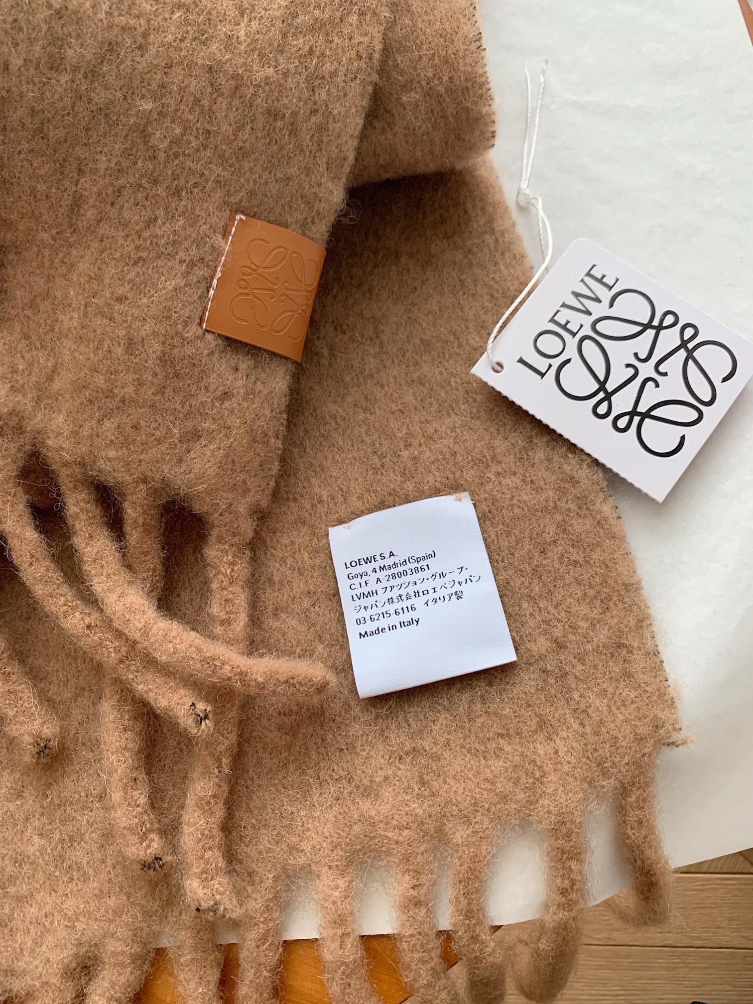 L0ew* scarf in camel mohair and wool