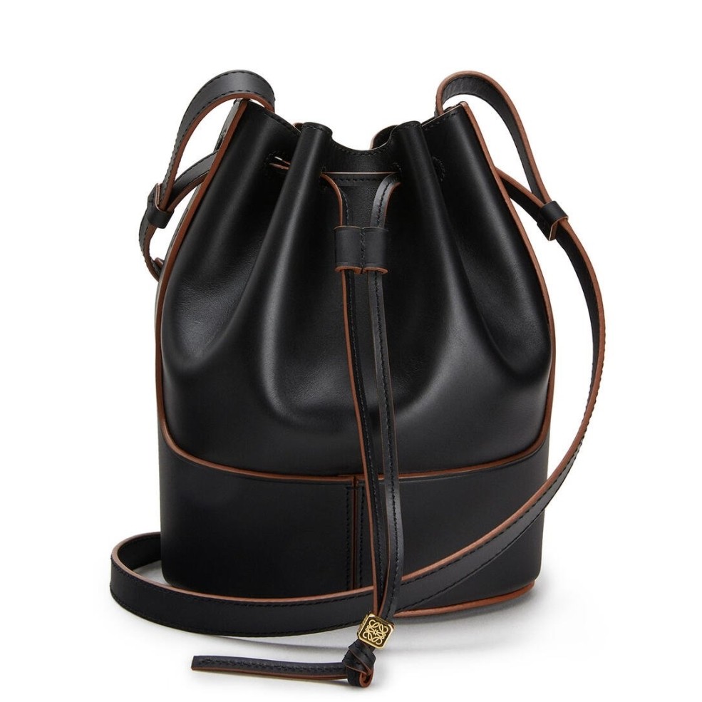 L0ew* small balloon bucket bag in black calfskin
