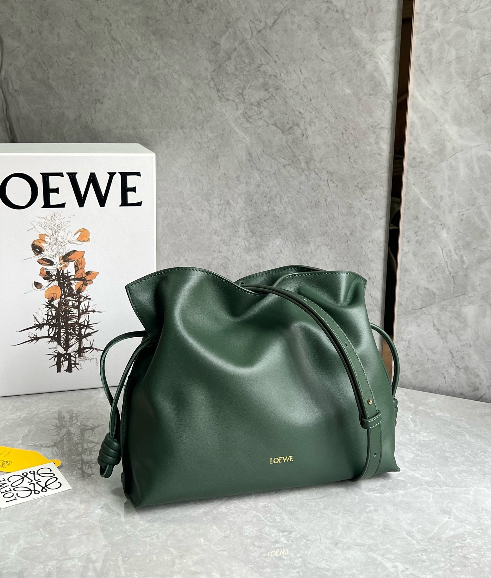 L0ew* flamenco clutch bag in bottle green nappa calfskin