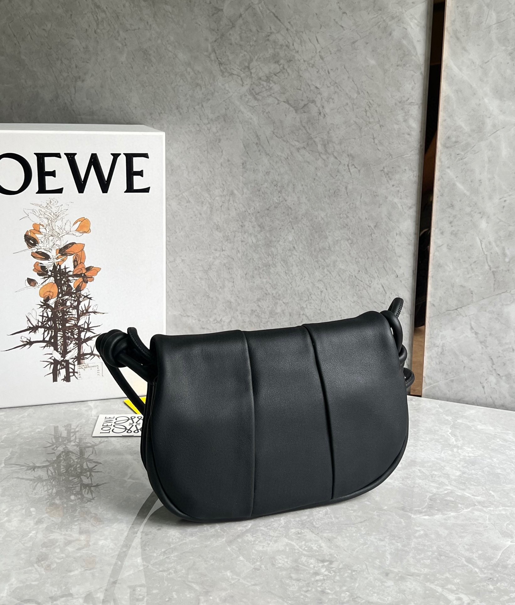 L0ew* paseo satchel bag in black nappa leather