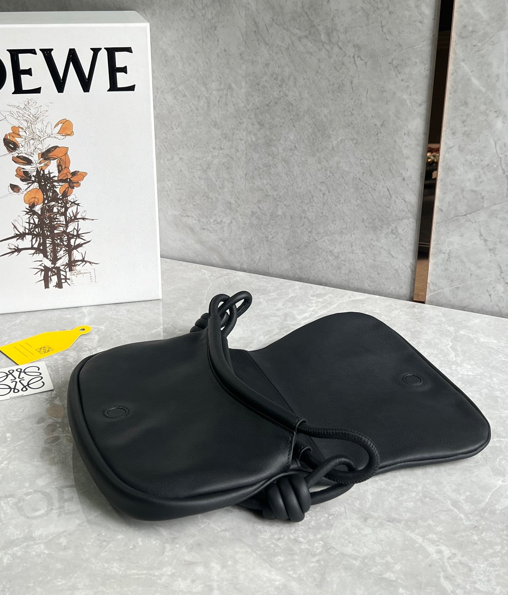 L0ew* paseo satchel bag in black nappa leather