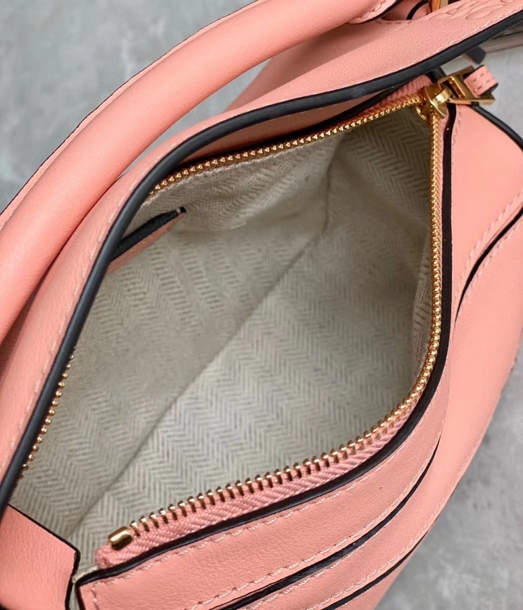 L0ew* puzzle mini bag in blossom calfskin leather