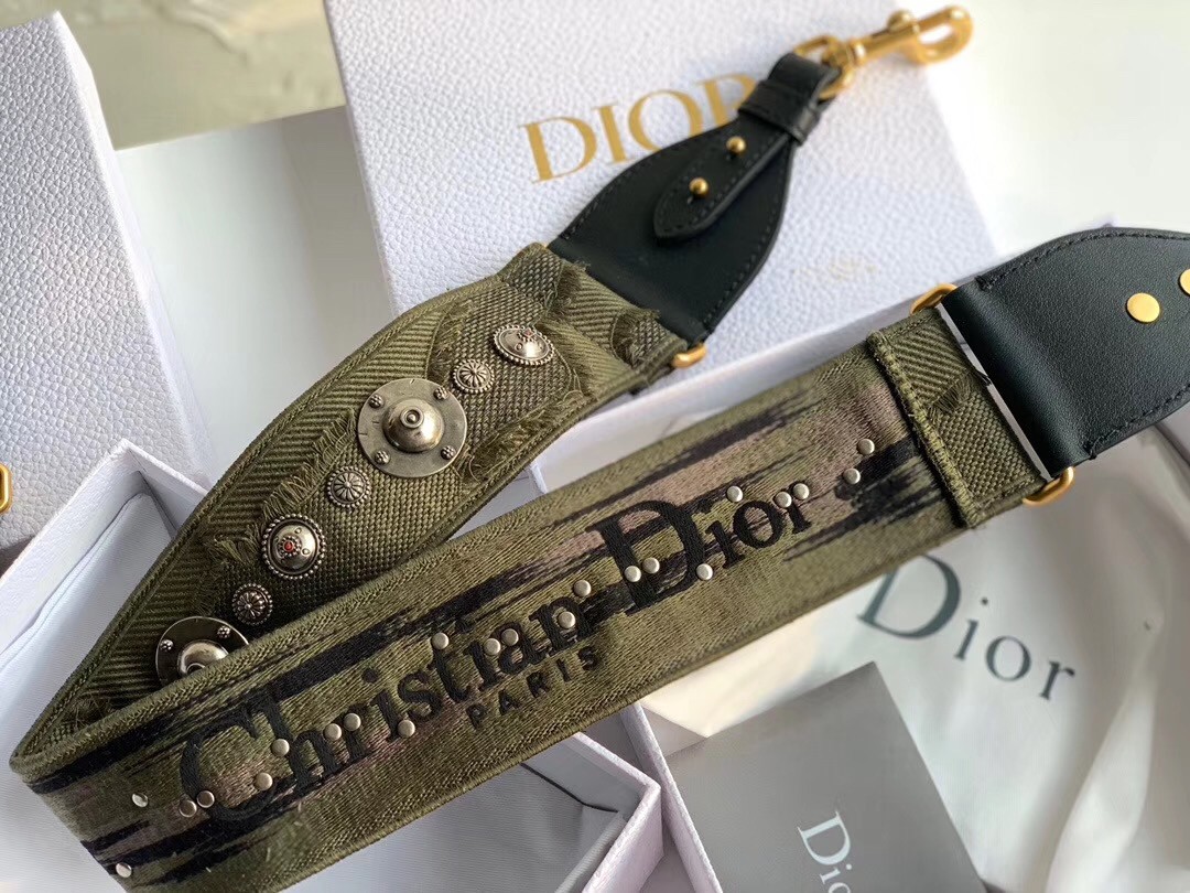 D*or shoulder strap in green camouflage embroidered canvas