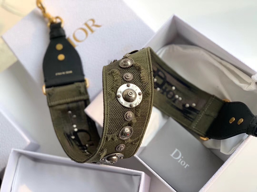 D*or shoulder strap in green camouflage embroidered canvas