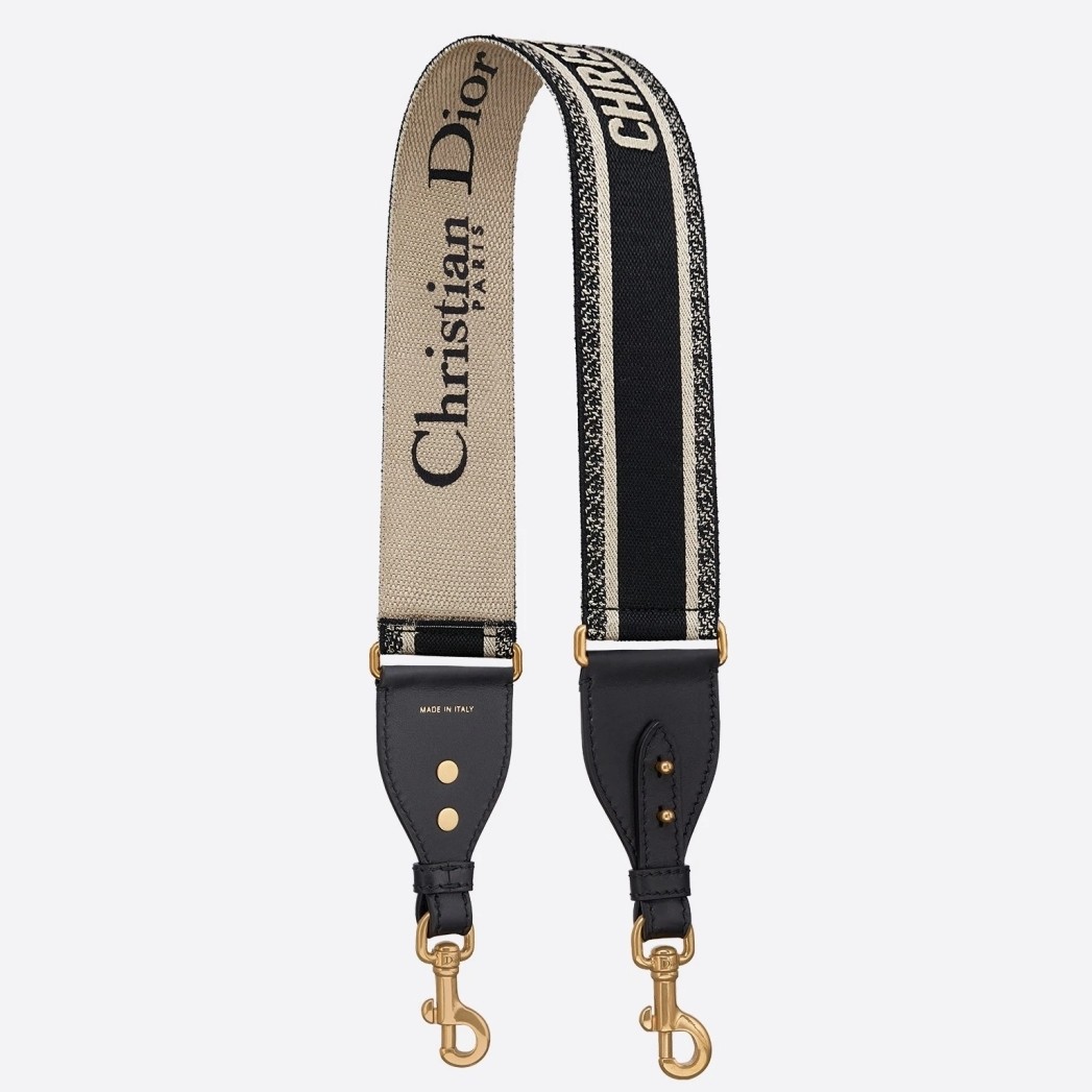 D*or black ch**an D*or shoulder strap