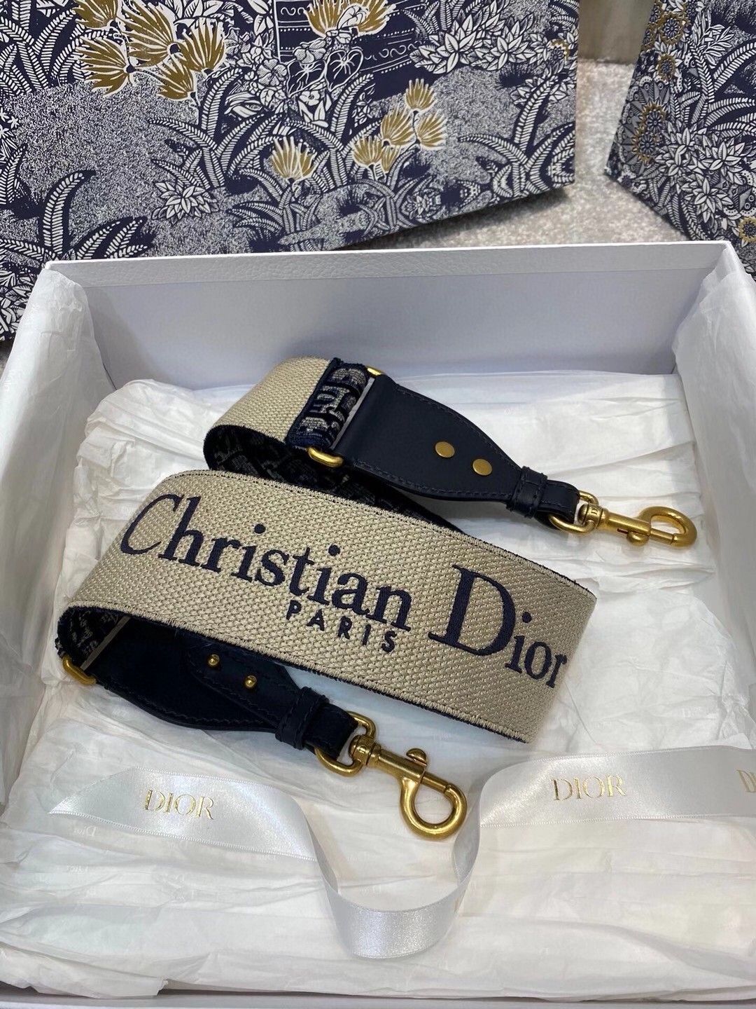 D*or shoulder strap in blue D*or oblique embroidered velvet