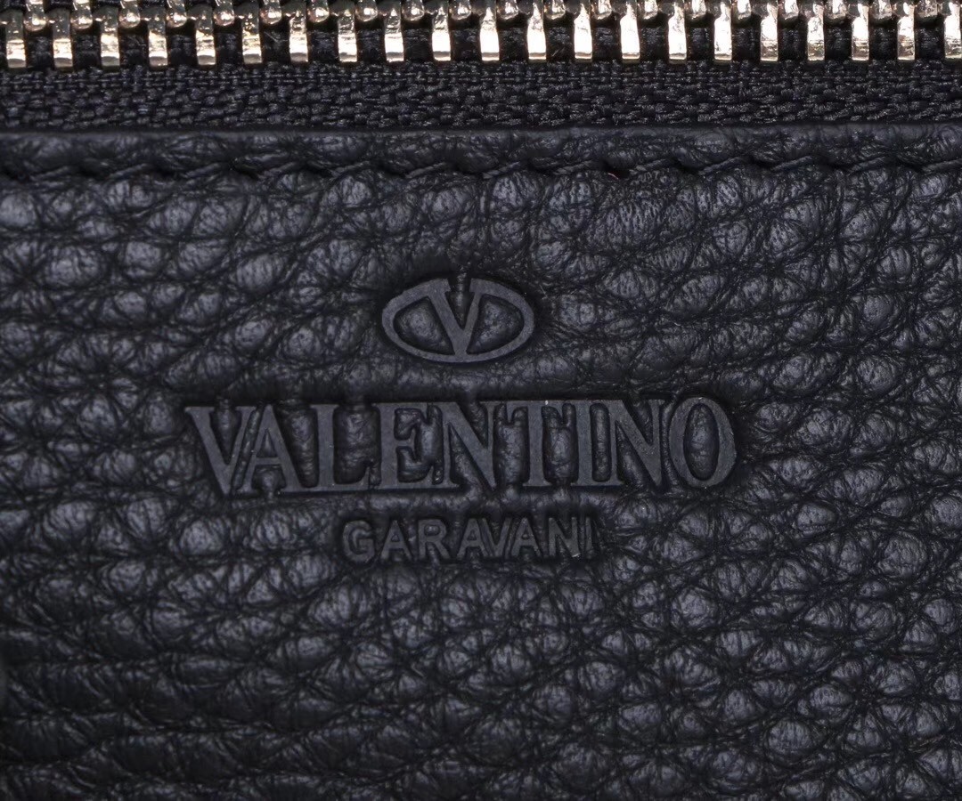 Va1e*ntin0 small rockstud tote in black grain calfskin