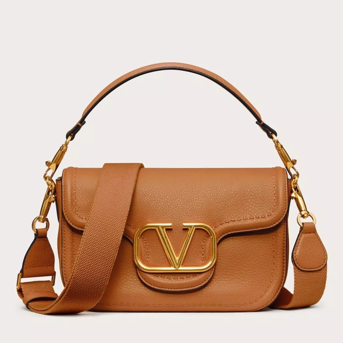 Va1e*ntin0 alltime shoulder bag in brown grained leather
