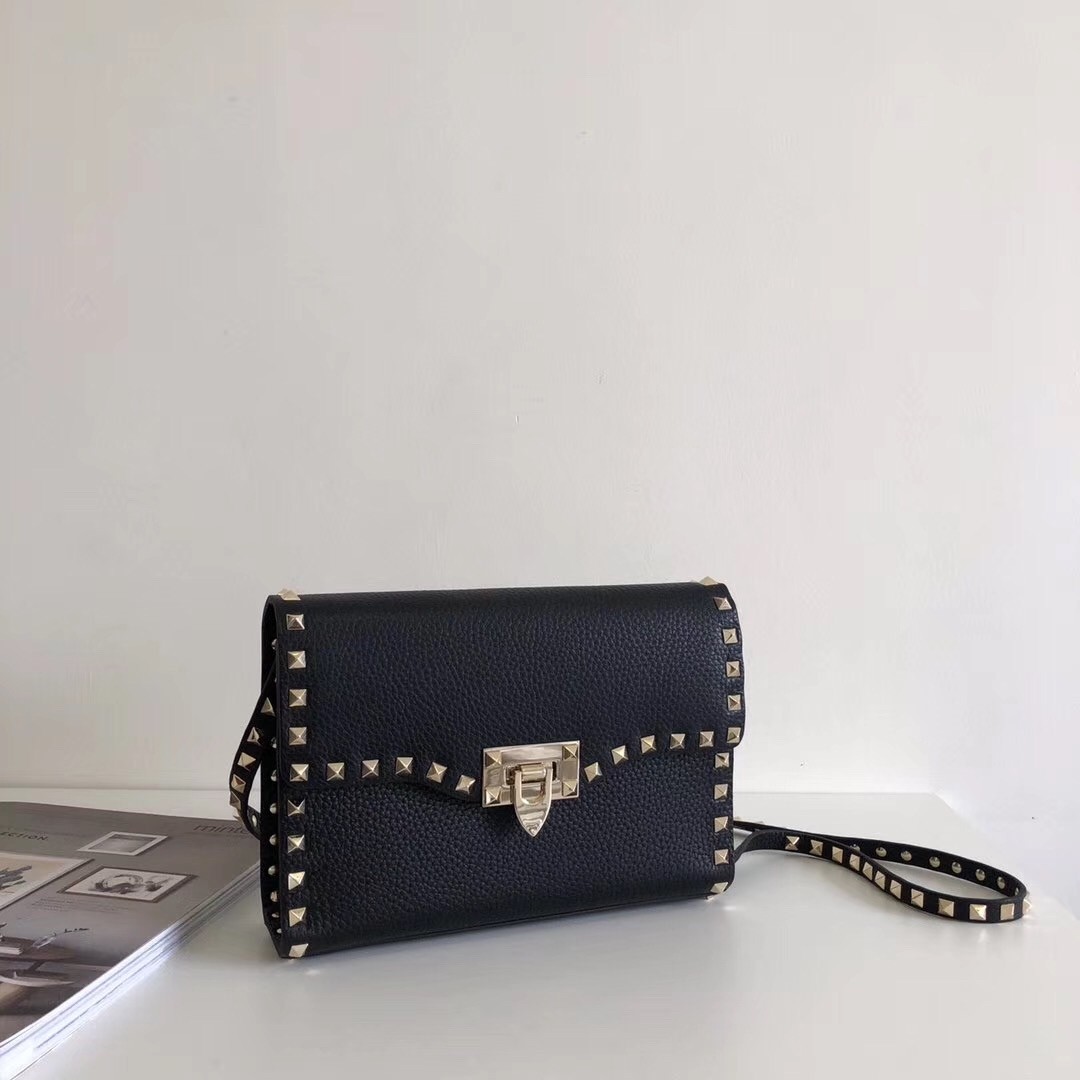 Va1e*ntin0 rockstud small crossbody bag in black grained leather
