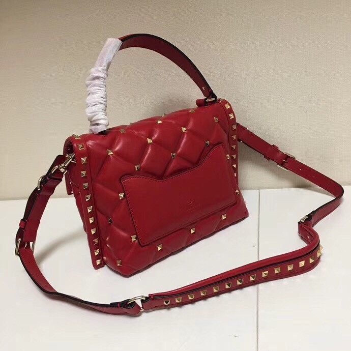 Va1e*ntin0 garavani red quilted candystud top handle bag