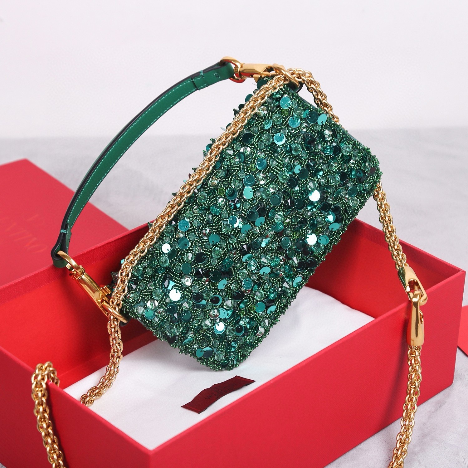Va1e*ntin0 small loco shoulder bag with green 3d-effect embroidery