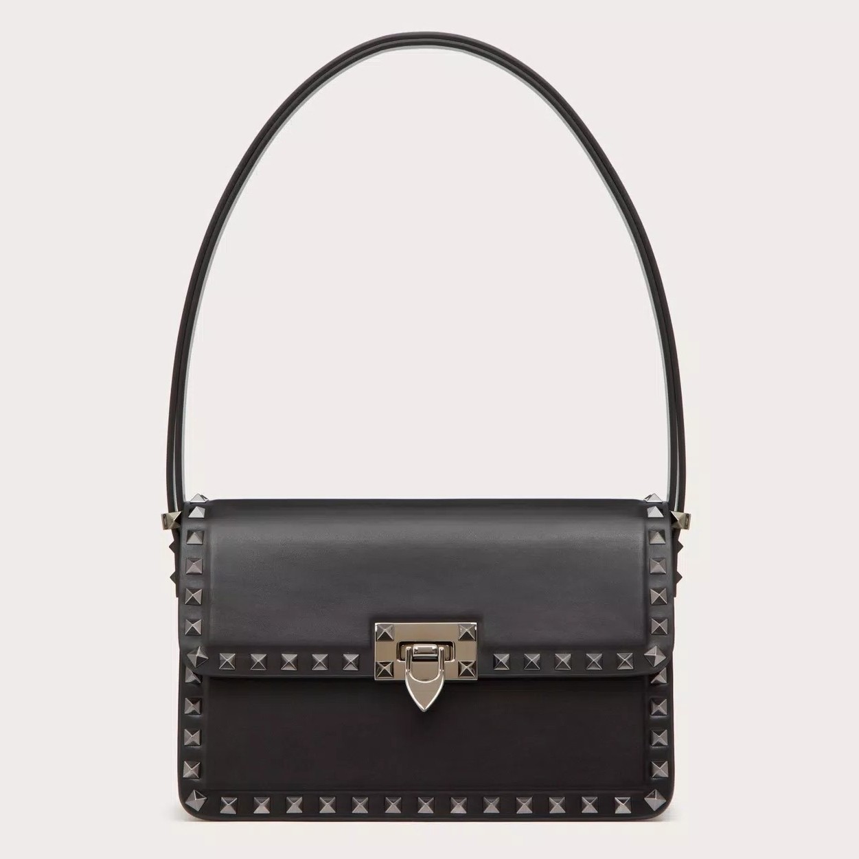 Va1e*ntin0 rockstud23 shoulder bag in black calfskin