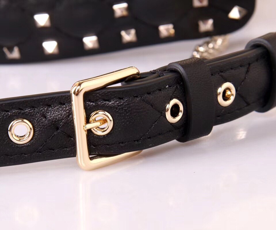 Va1e*ntin0 small noir rockstud spike bucket bag