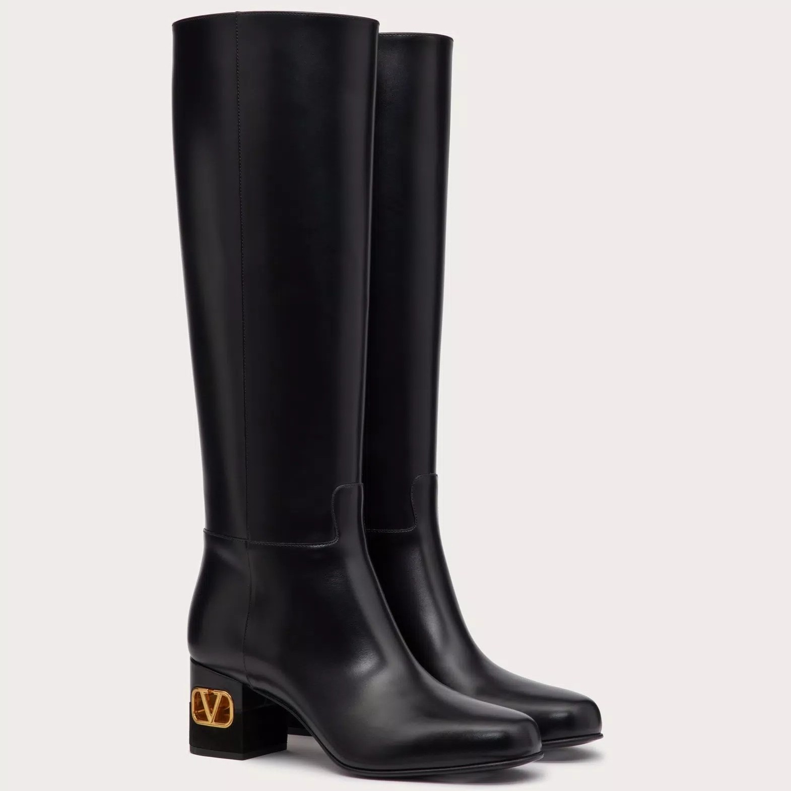 Va1e*ntin0 heritage boots 60mm in black calfskin leather