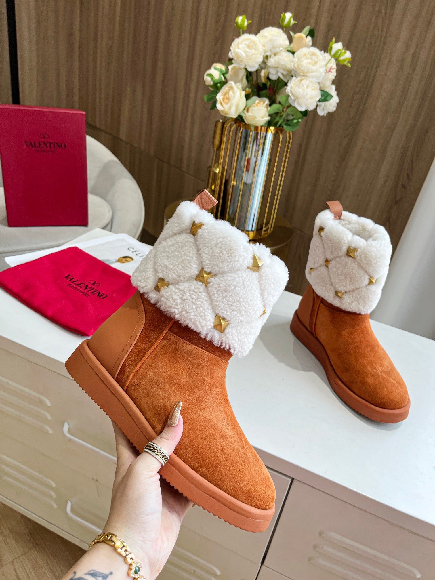 Va1e*ntin0 roman stud quilted ankle boot in suede leather and wool