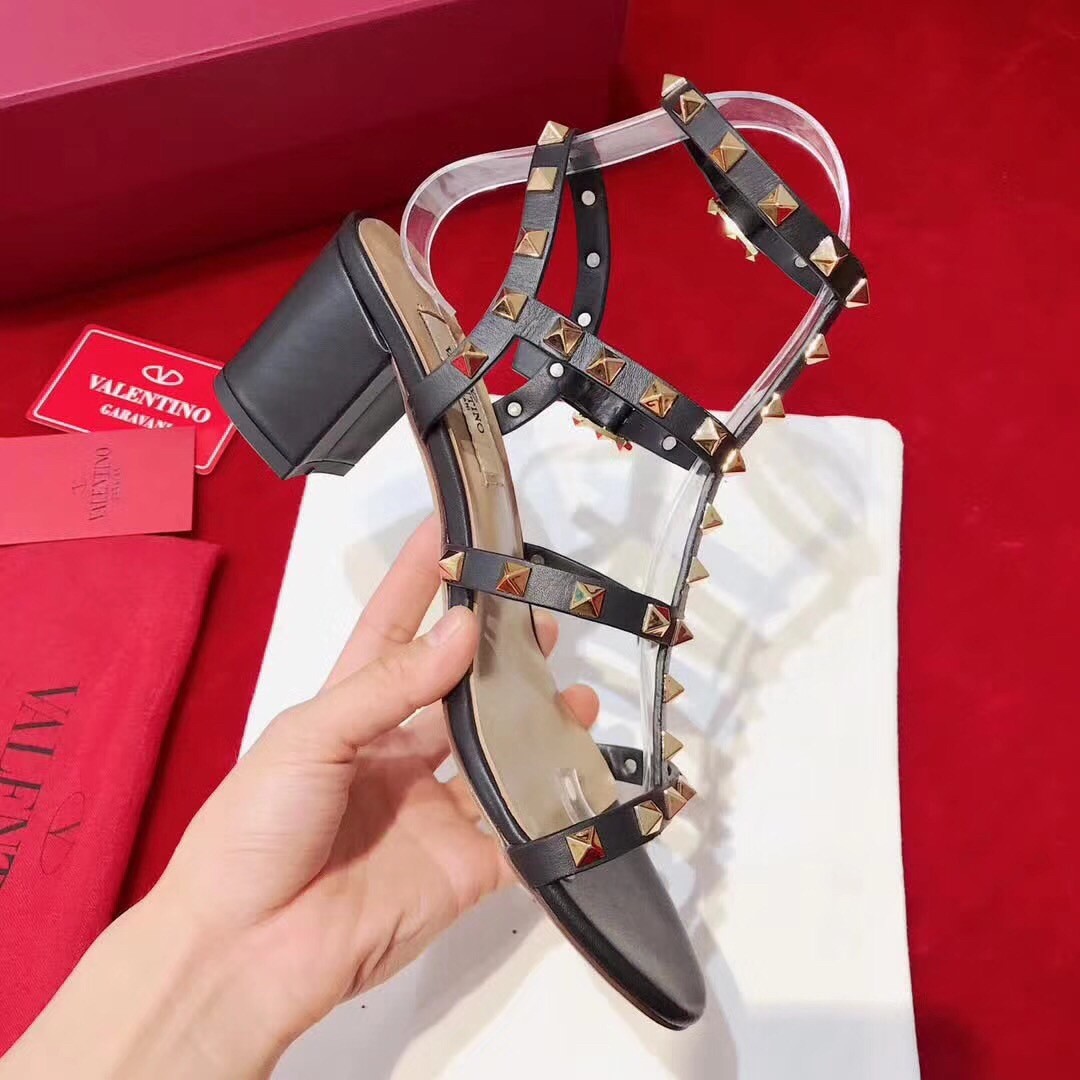 Va1e*ntin0 rockstud ankle strap sandals 60mm in black calfskin