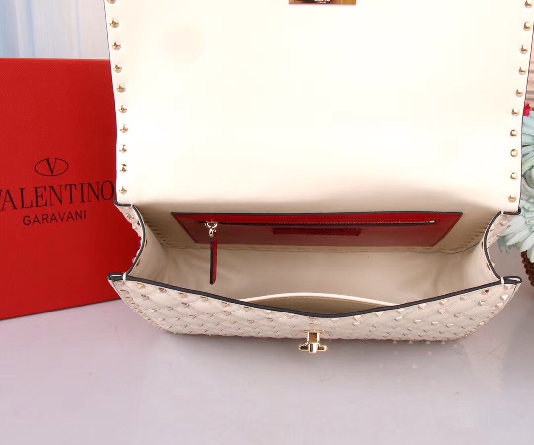 Va1e*ntin0 white large free rockstud spike chain bag