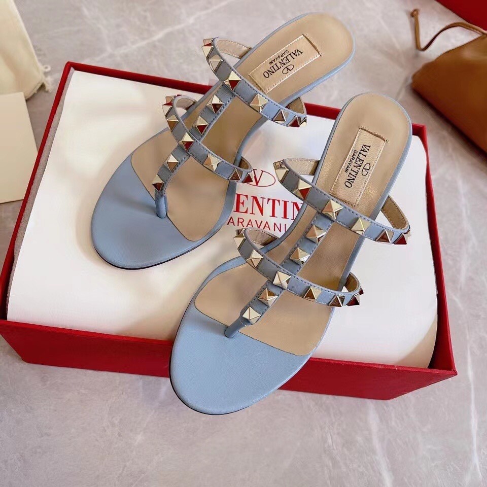 Va1e*ntin0 rockstud flip flop sandals 50mm in blue calfskin