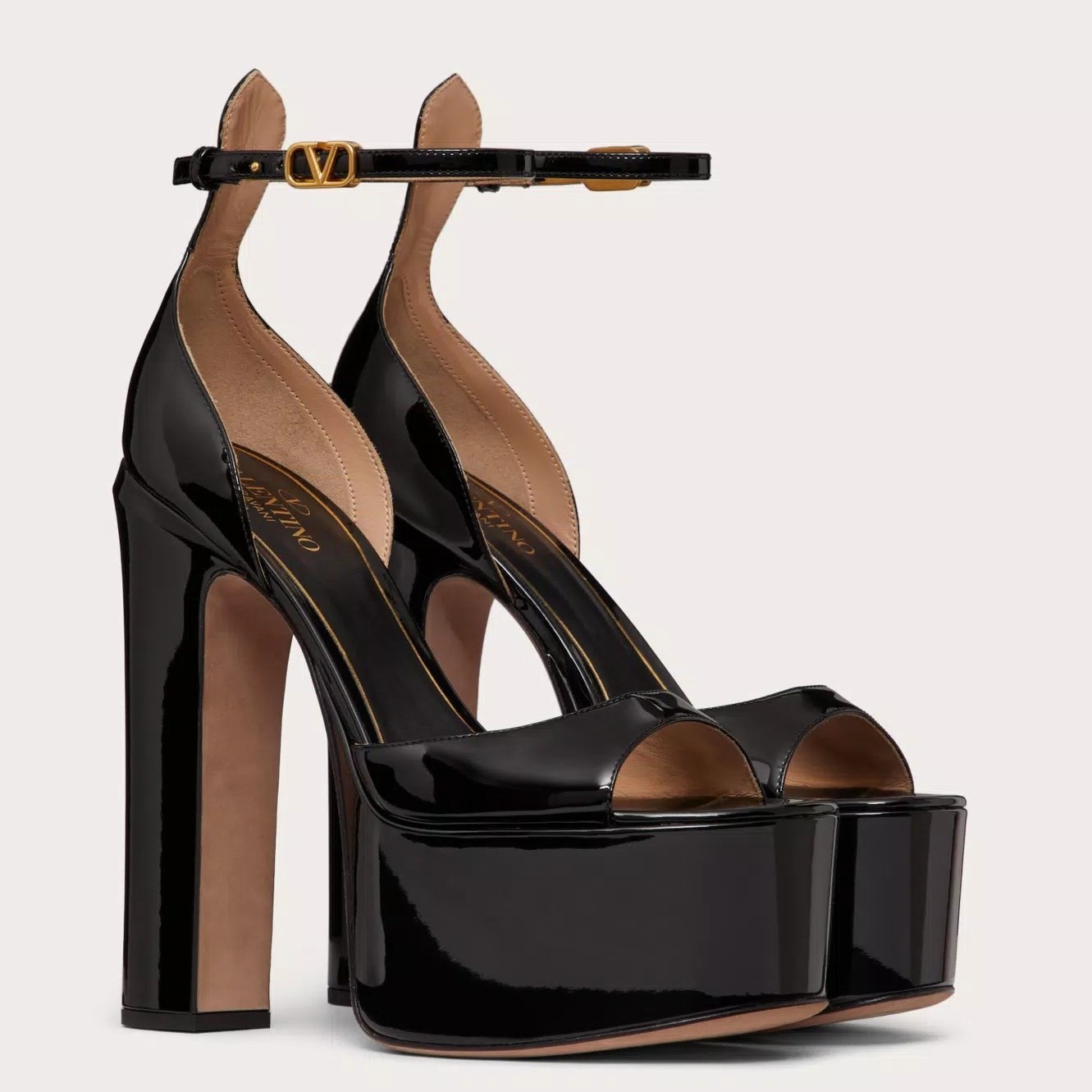 Va1e*ntin0 tan-go platform sandals 155mm in black patent leather