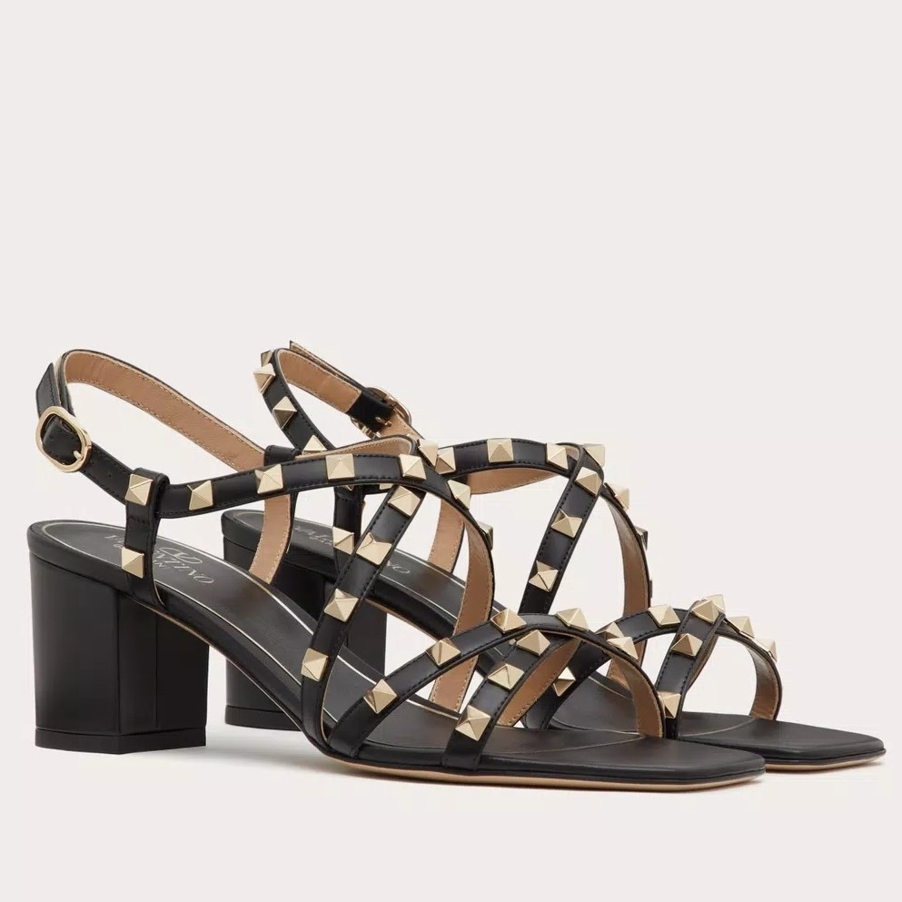 Va1e*ntin0 rockstud sandals 60mm with straps in black leather