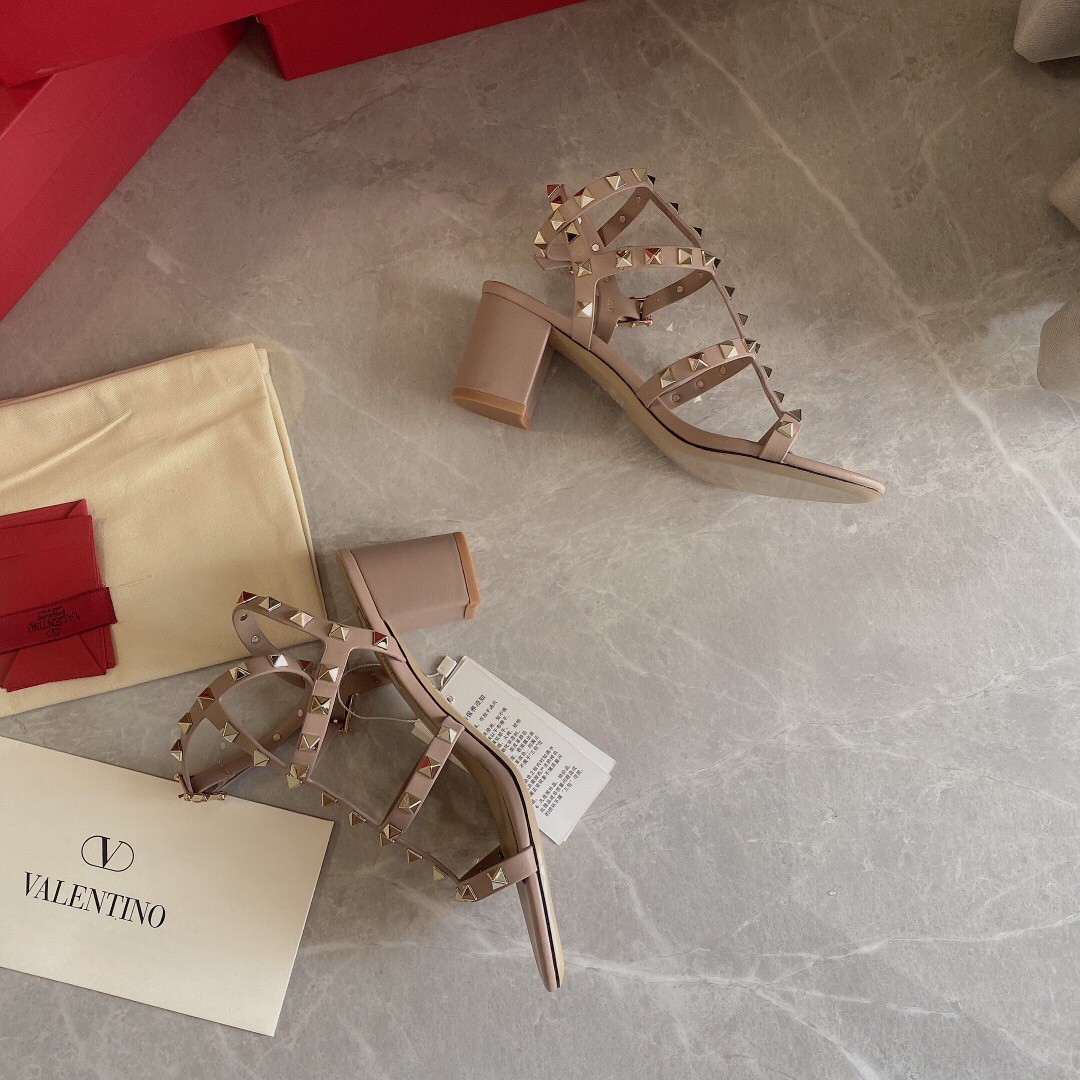 Va1e*ntin0 rockstud ankle strap sandals 60mm in poudre calfskin