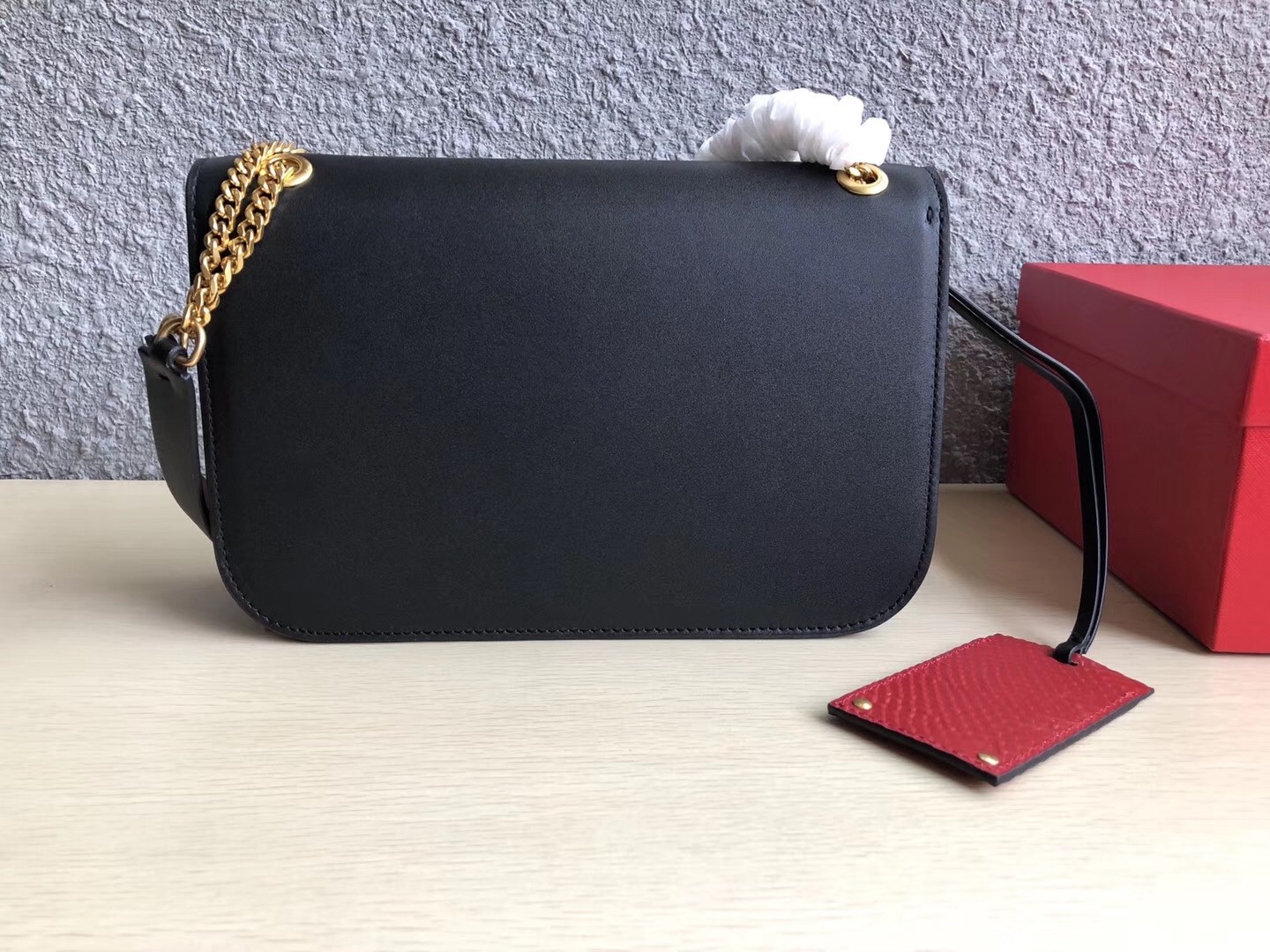 Va1e*ntin0 medium vlock shoulder bag in black calfskin