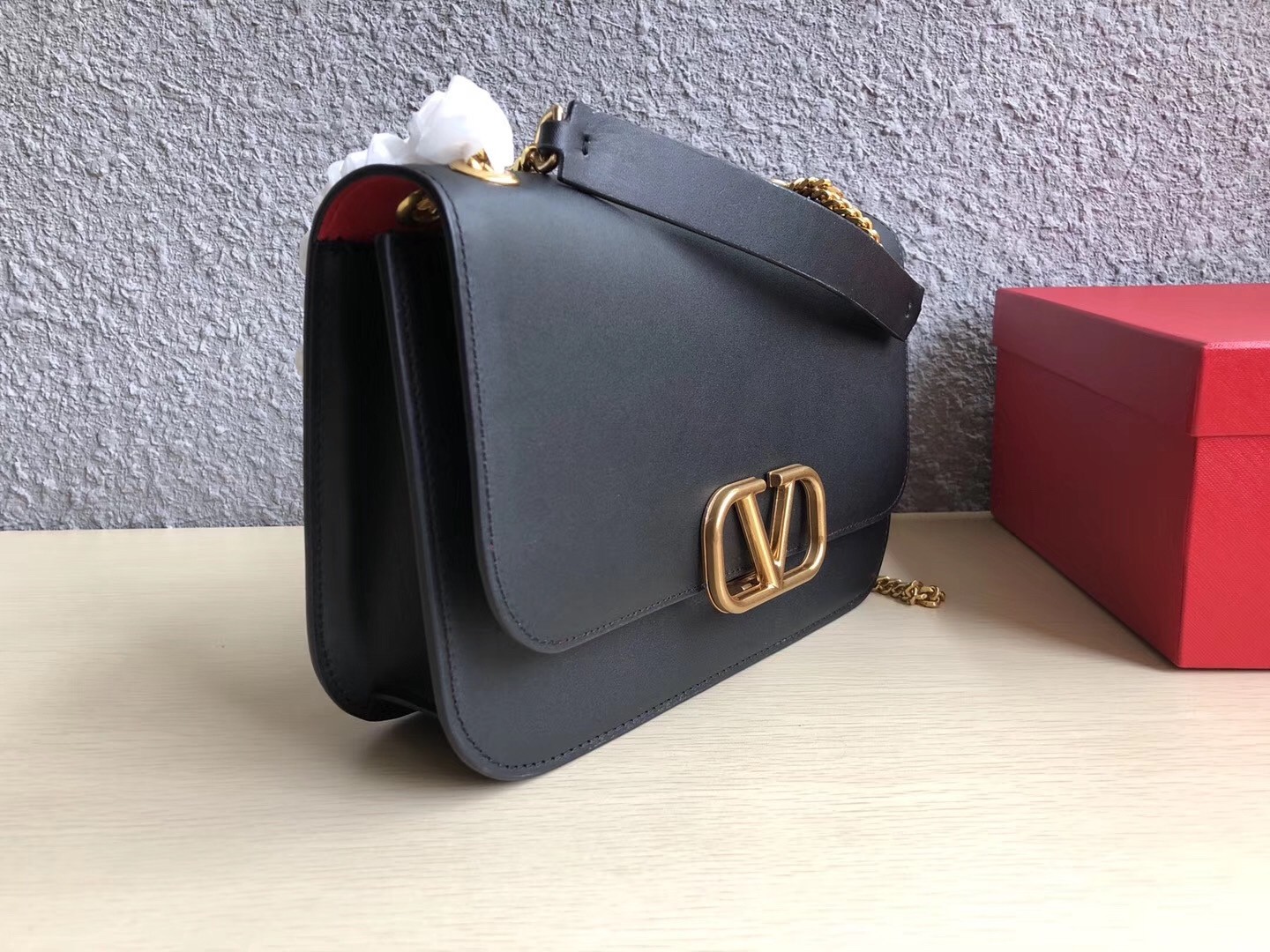 Va1e*ntin0 medium vlock shoulder bag in black calfskin