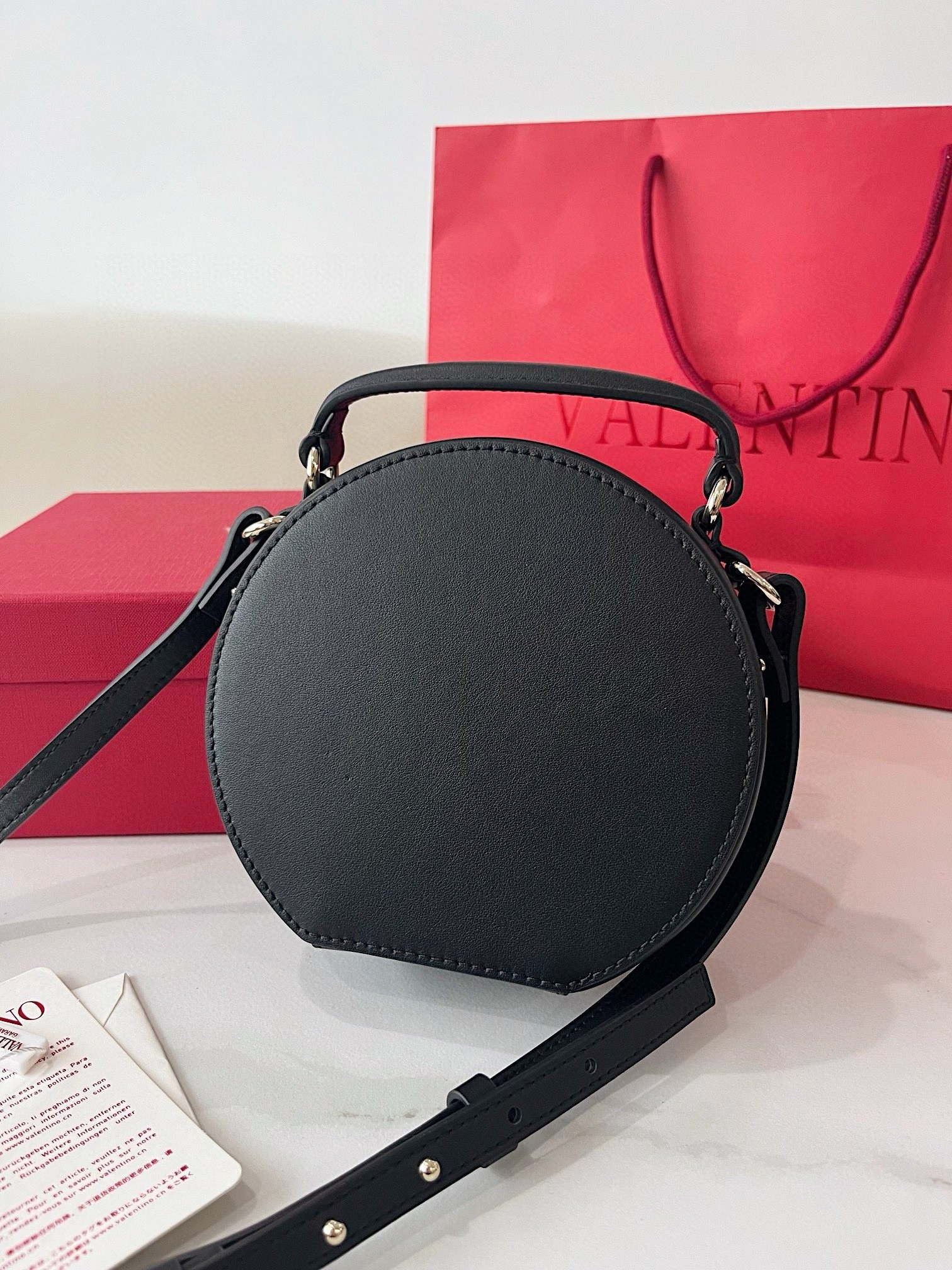 Va1e*ntin0 vlogo signature mini bag in black calfskin