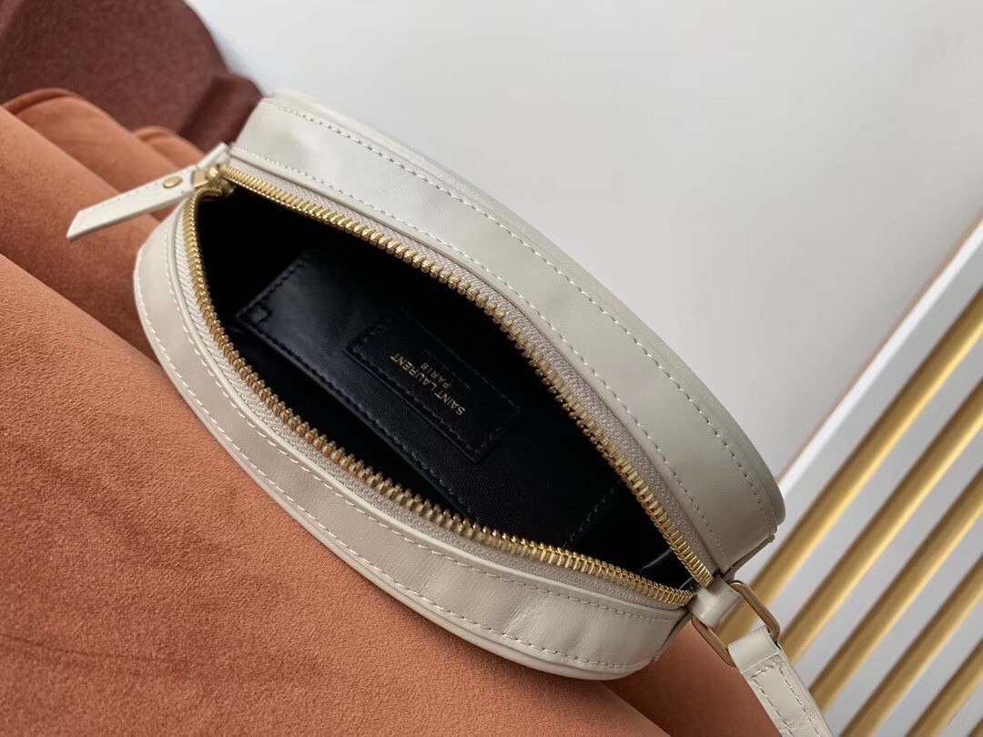 Sa**t Lau*nt le 61 camera bag in white leather