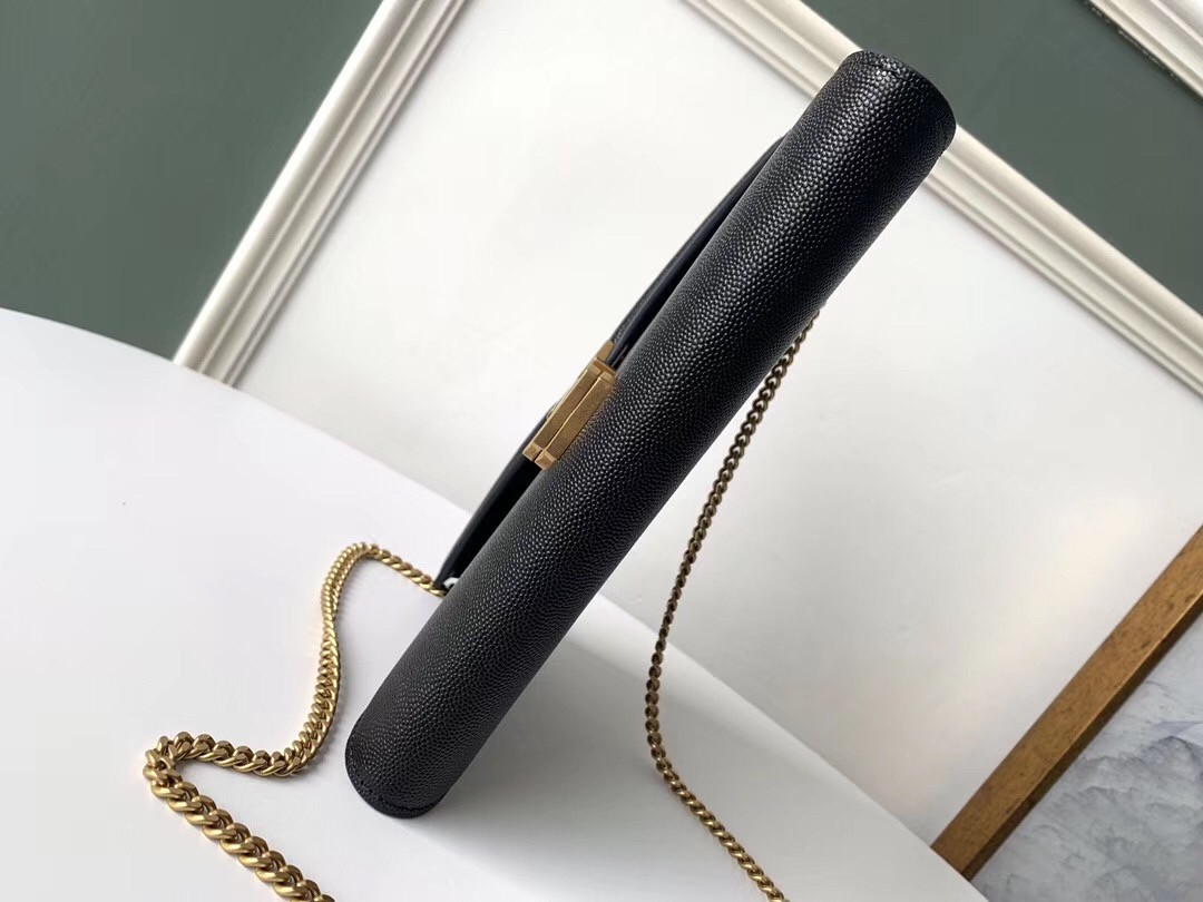 Sa**t Lau*nt woc cassandra chain wallet in black leather