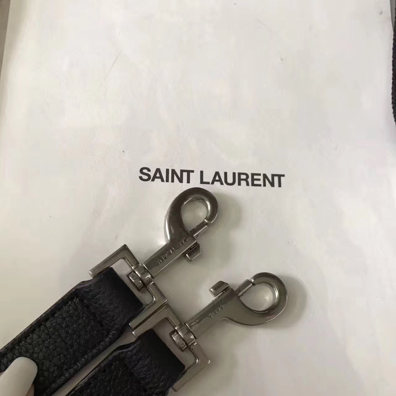 Sa**t Lau*nt baby sac de jour souple bag in black grained leather