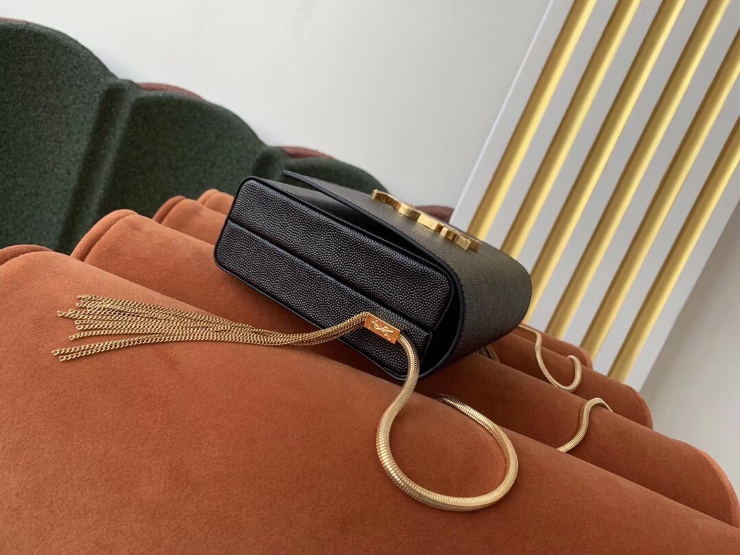 Sa**t Lau*nt kate box bag in black grained leather