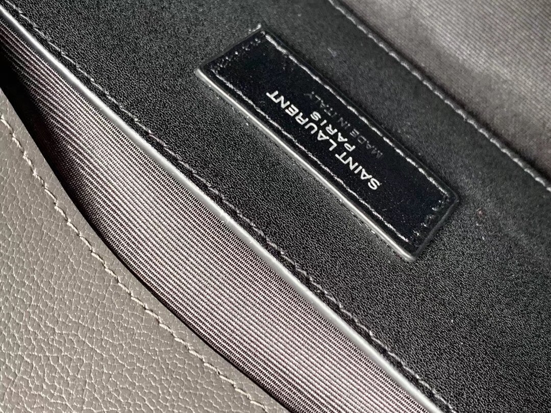 Sa**t Lau*nt college large bag in grey matelasse leather