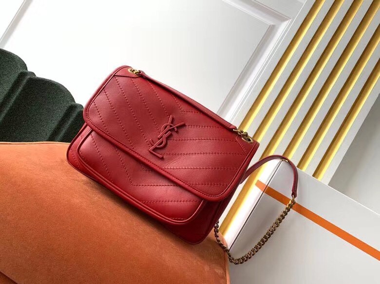 Sa**t Lau*nt niki medium bag in red lambskin