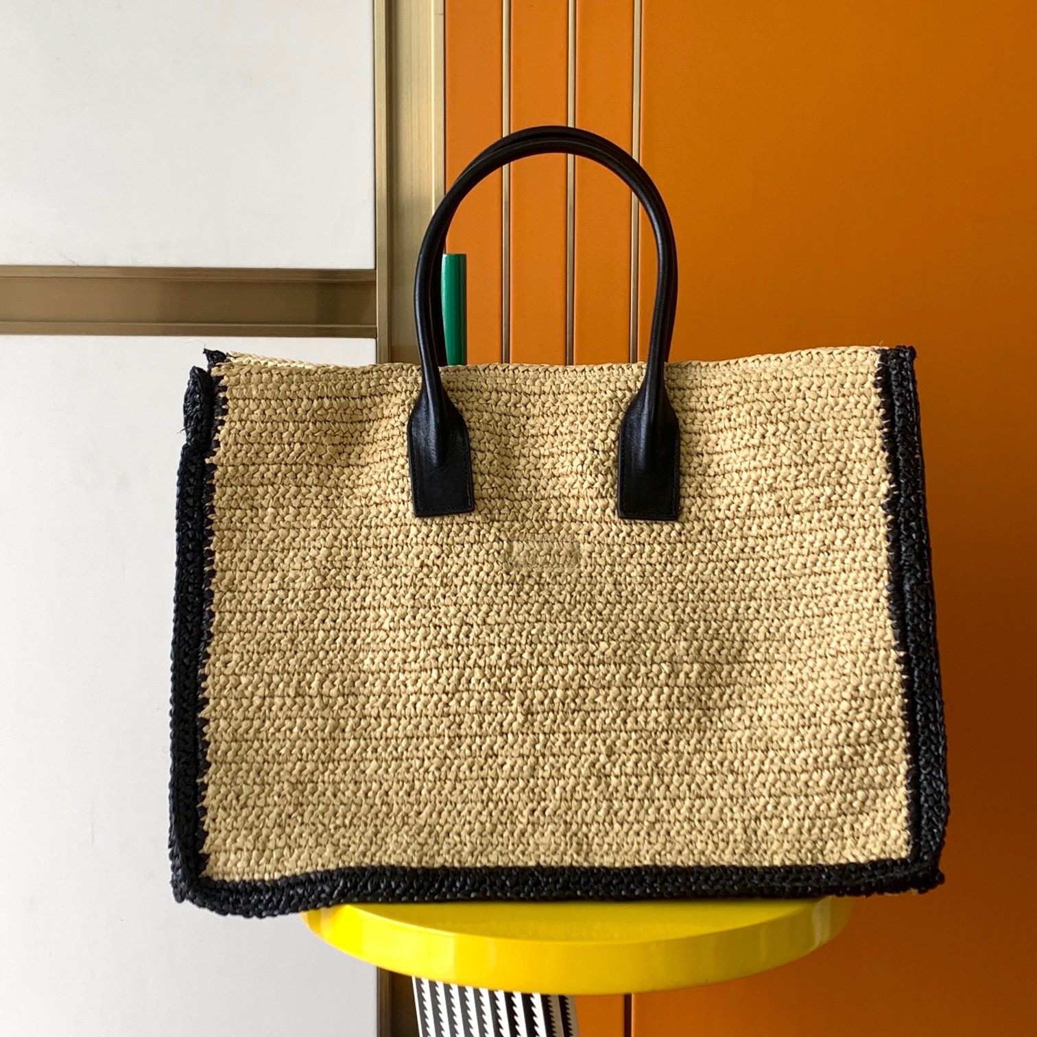 Sa**t Lau*nt rive gauche tote bag in beige raffia and leather