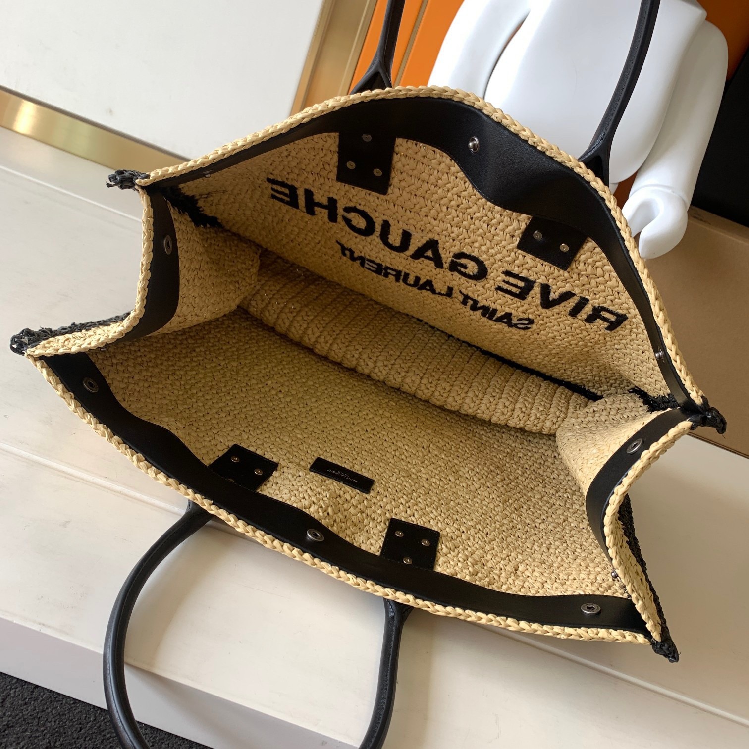 Sa**t Lau*nt rive gauche tote bag in beige raffia and leather